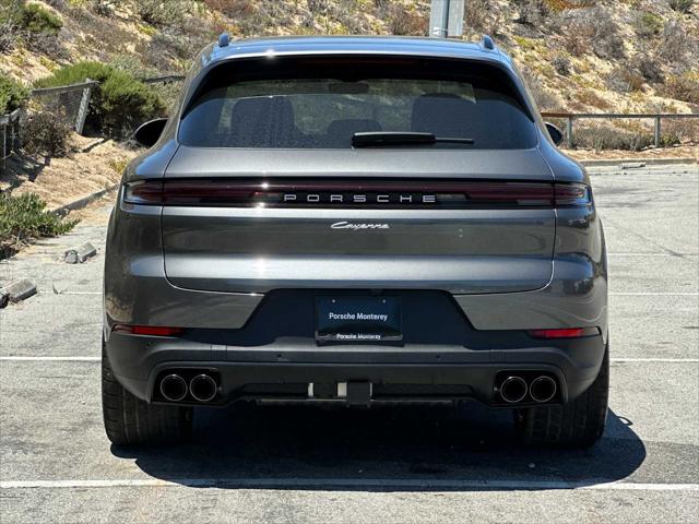 2025 Porsche Cayenne AWD