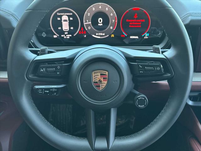 2025 Porsche Cayenne AWD