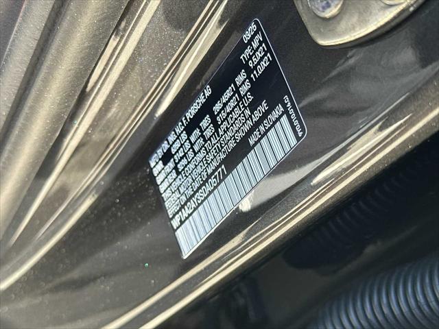 2025 Porsche Cayenne AWD