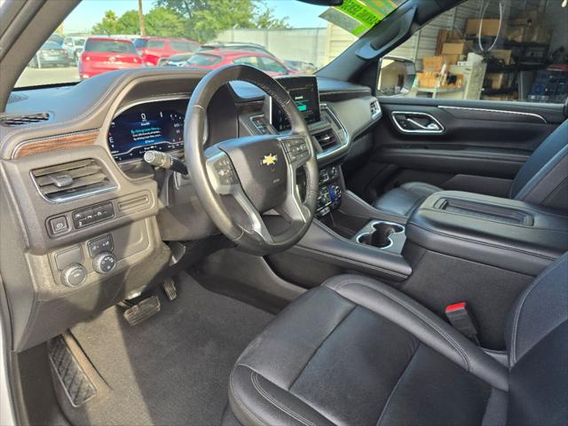 2023 Chevrolet Suburban 2WD LT