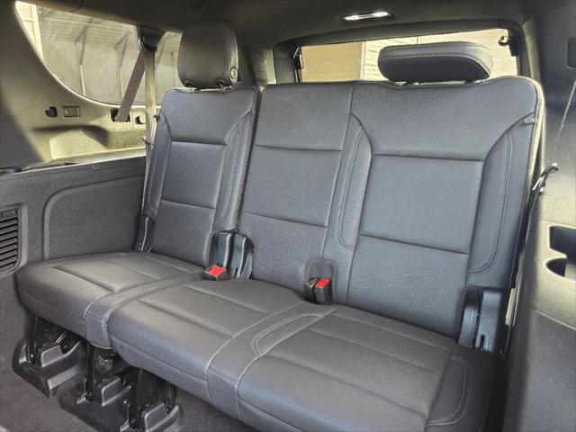 2023 Chevrolet Suburban 2WD LT