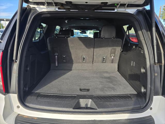 2023 Chevrolet Suburban 2WD LT
