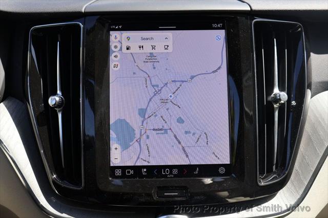 2025 Volvo XC60 B5 Plus