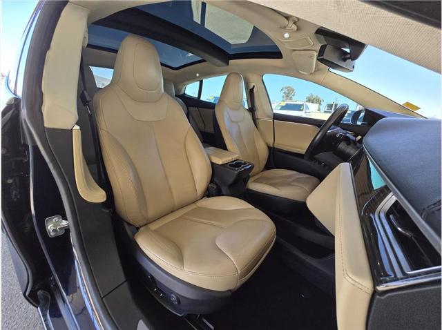 2014 Tesla Model S 85D Sedan 4D