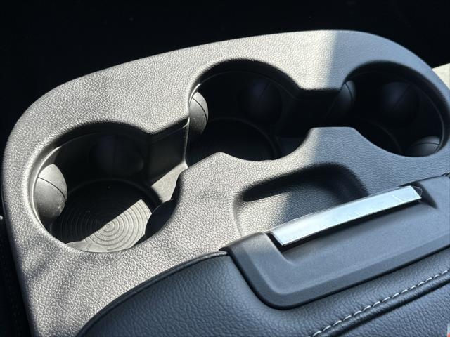 2026 RAM Ram 3500 RAM 3500 TRADESMAN CREW CAB 4X4 8 BOX