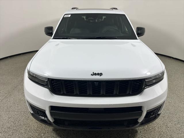 2025 Jeep Grand Cherokee GRAND CHEROKEE L LIMITED 4X2