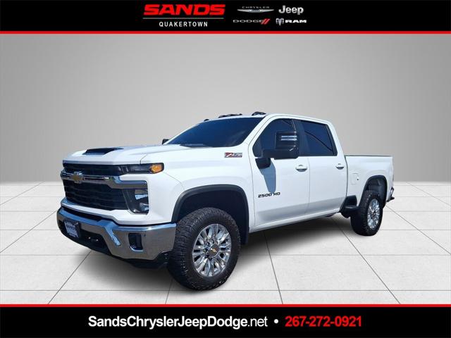 2024 Chevrolet Silverado 2500HD 4WD Crew Cab Standard Bed LT