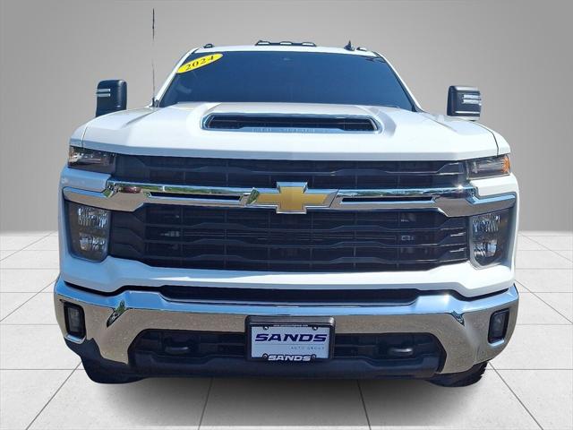 2024 Chevrolet Silverado 2500HD 4WD Crew Cab Standard Bed LT