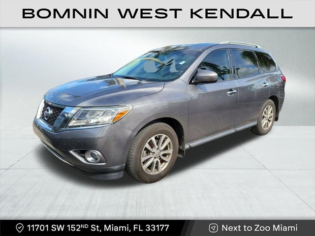 2016 Nissan Pathfinder SV