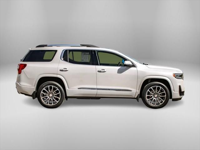 2023 GMC Acadia AWD Denali