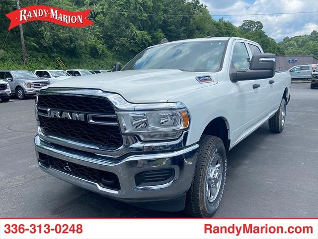 2023 RAM 2500 Tradesman Crew Cab 4x4 8 Box