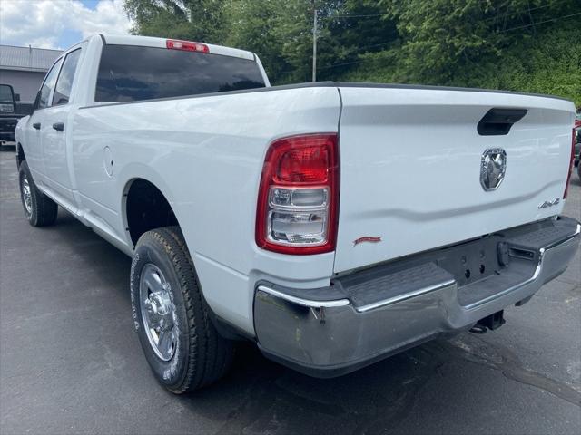 2023 RAM 2500 Tradesman Crew Cab 4x4 8 Box