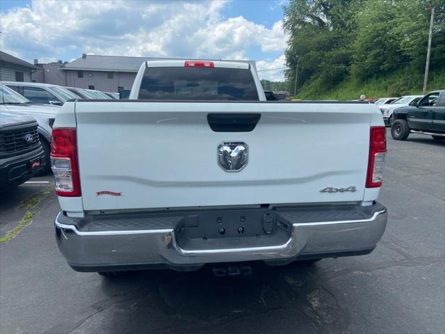 2023 RAM 2500 Tradesman Crew Cab 4x4 8 Box