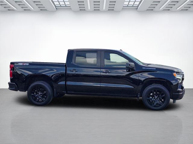 2024 Chevrolet Silverado 1500 4WD Crew Cab Short Bed RST