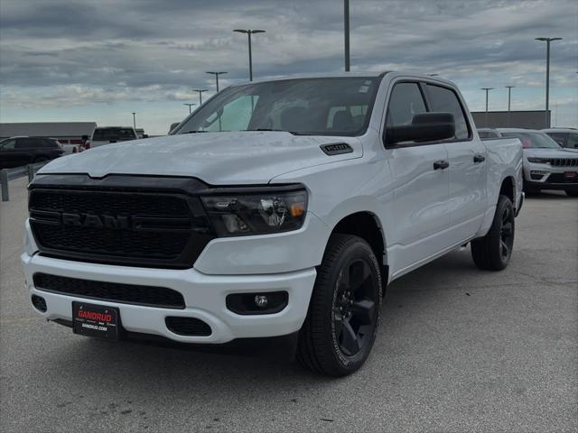 2023 RAM 1500 Tradesman Crew Cab 4x4 57 Box