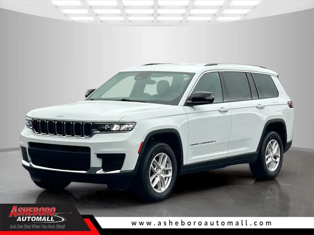 2023 Jeep Grand Cherokee L Laredo 4x4