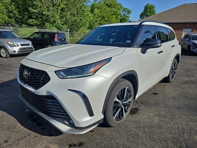 2022 Toyota Highlander XSE