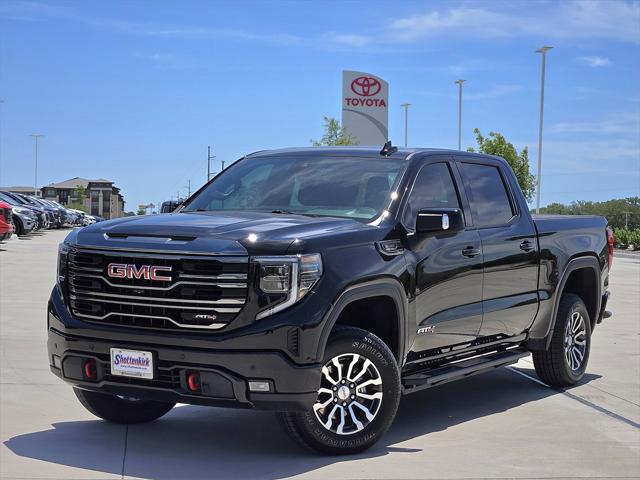 2023 GMC Sierra 1500 4WD Crew Cab Short Box AT4