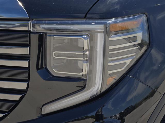 2023 GMC Sierra 1500 4WD Crew Cab Short Box AT4