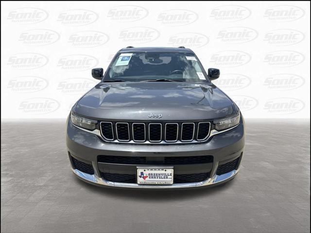 2022 Jeep Grand Cherokee L Laredo 4x4