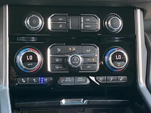 2022 GMC Yukon 4WD Denali
