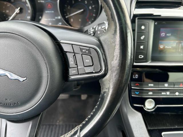 2017 Jaguar F-PACE 35t Premium