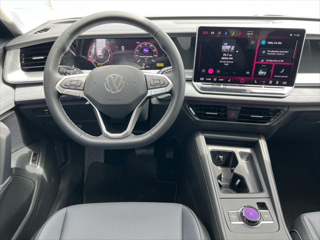 2025 Volkswagen Tiguan 2.0T SE