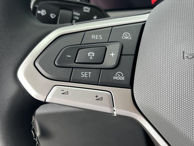 2025 Volkswagen Tiguan 2.0T SE
