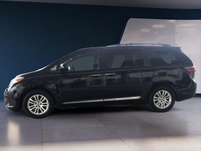 Used 2015 Toyota Sienna XLE Premium with VIN 5TDYK3DC1FS682587 for sale in Laredo, TX