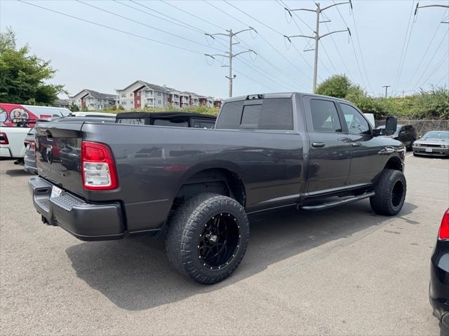 2019 Ram 3500 Big Horn Crew Cab 4x4 8 Box