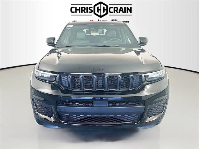 2025 Jeep Grand Cherokee GRAND CHEROKEE L ALTITUDE 4X4