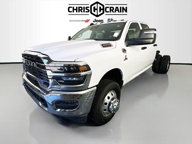 2026 RAM Ram 3500 Chassis Cab RAM 3500 TRADESMAN CREW CAB CHASSIS 4X4 60 CA