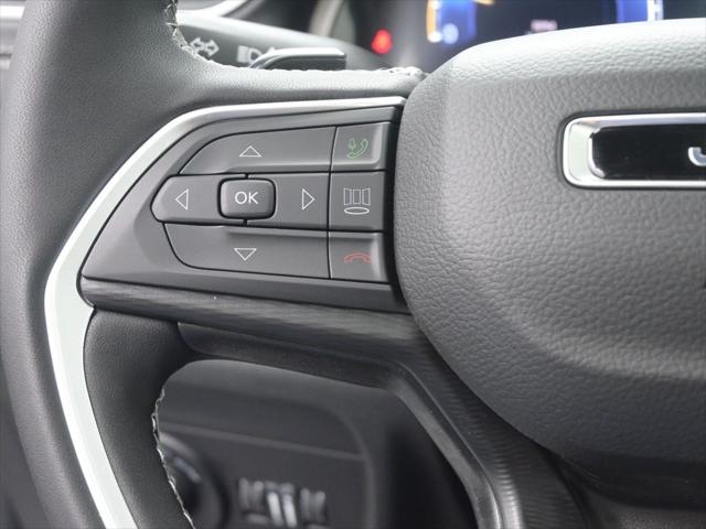 2025 Jeep Grand Cherokee GRAND CHEROKEE LAREDO X 4X2