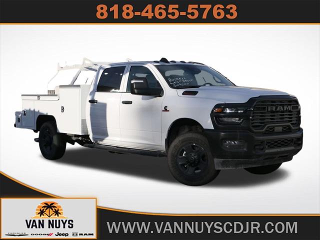 2026 RAM Ram 3500 RAM 3500 TRADESMAN CREW CAB 4X4 8 BOX