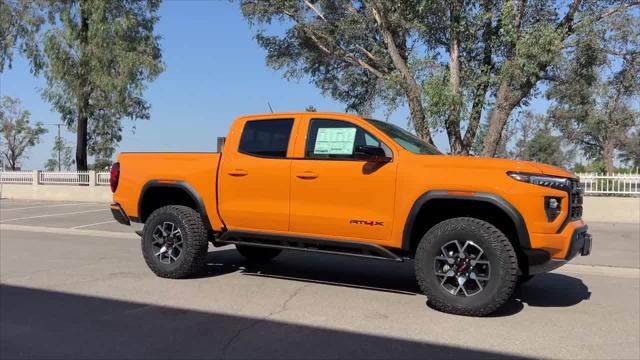 2025 GMC Canyon 4WD AT4