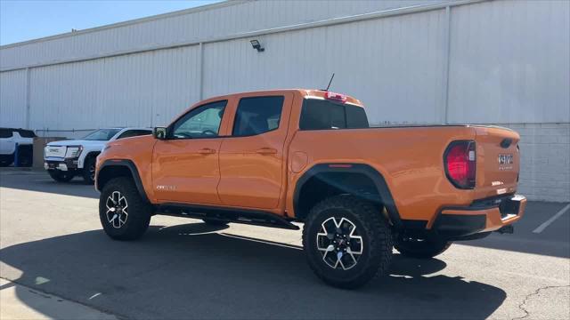 2025 GMC Canyon 4WD AT4