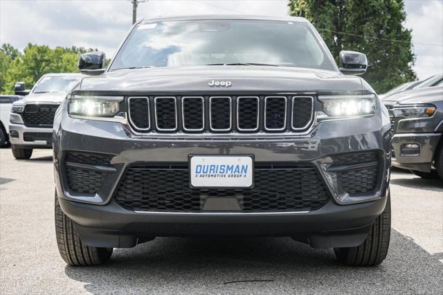 2025 Jeep Grand Cherokee GRAND CHEROKEE LAREDO X 4X4