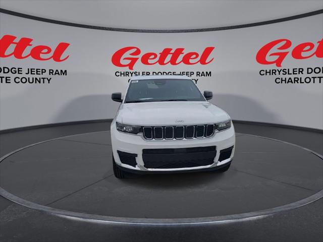 2025 Jeep Grand Cherokee GRAND CHEROKEE L LAREDO X 4X4