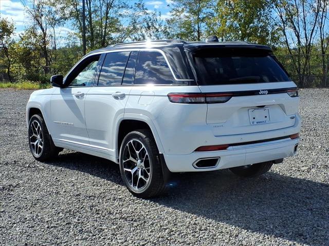 2025 Jeep Grand Cherokee GRAND CHEROKEE SUMMIT RESERVE 4X4
