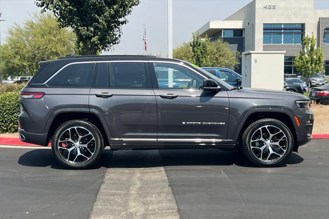 2025 Jeep Grand Cherokee GRAND CHEROKEE SUMMIT RESERVE 4X4