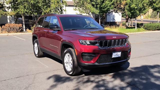 2025 Jeep Grand Cherokee GRAND CHEROKEE LAREDO X 4X4 2025 Jeep Grand Cherokee GRAND CHEROKEE LAREDO X 4X4