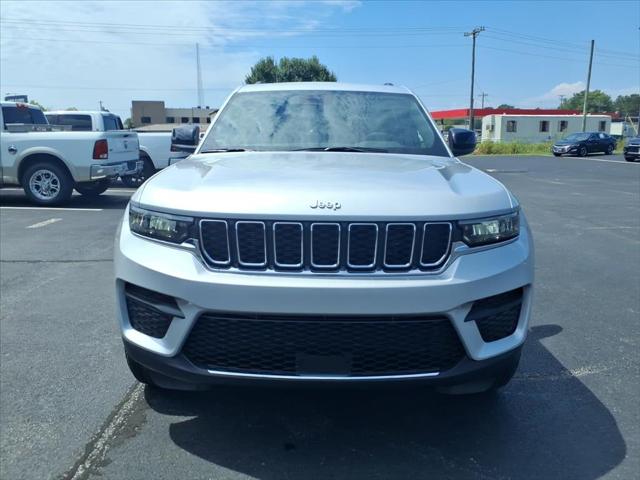 2025 Jeep Grand Cherokee GRAND CHEROKEE LAREDO X 4X2