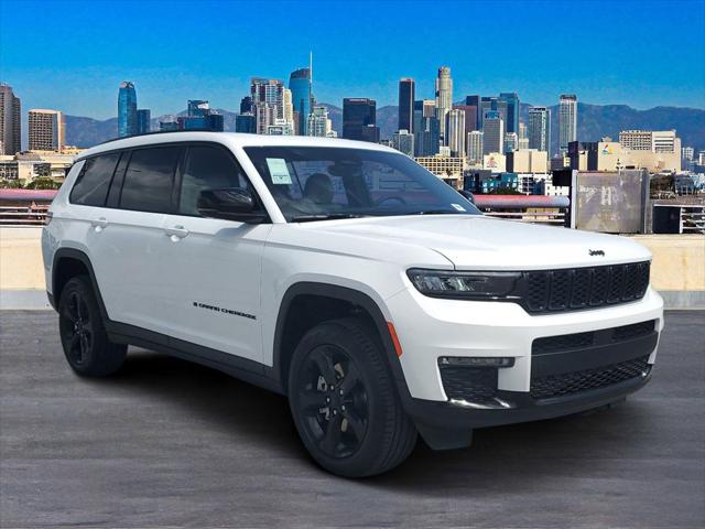 2025 Jeep Grand Cherokee GRAND CHEROKEE L LIMITED 4X4