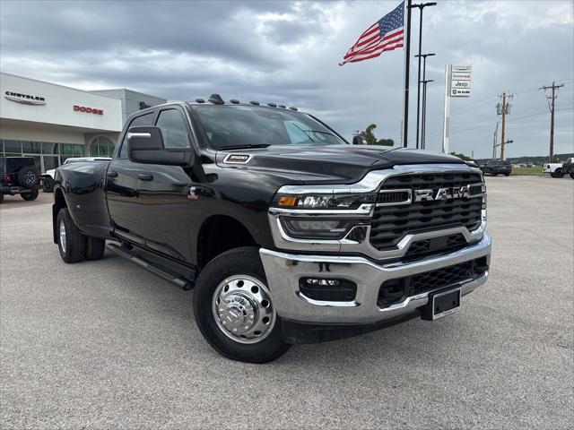 2026 RAM Ram 3500 RAM 3500 TRADESMAN CREW CAB 4X4 8 BOX