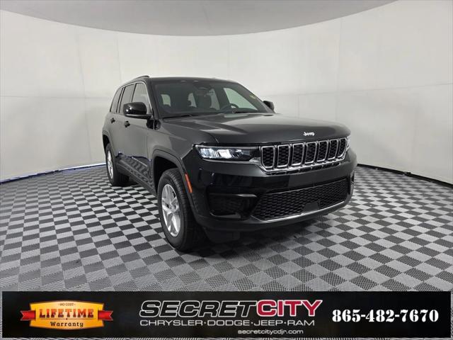 2025 Jeep Grand Cherokee GRAND CHEROKEE LAREDO X 4X4 2025 Jeep Grand Cherokee GRAND CHEROKEE LAREDO X 4X4