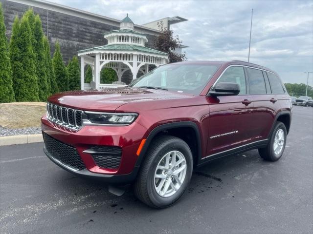 2025 Jeep Grand Cherokee GRAND CHEROKEE LAREDO X 4X4