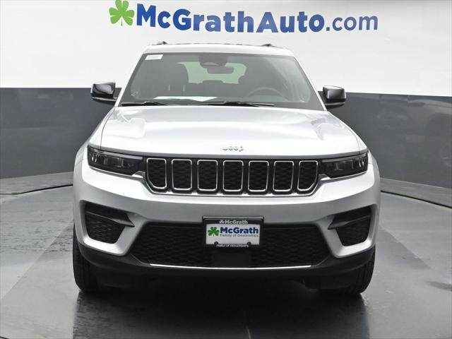 2025 Jeep Grand Cherokee GRAND CHEROKEE LAREDO X 4X4