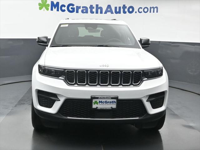 2025 Jeep Grand Cherokee GRAND CHEROKEE LAREDO X 4X4