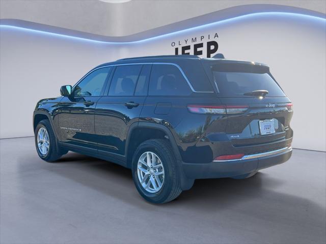 2025 Jeep Grand Cherokee GRAND CHEROKEE LAREDO X 4X4