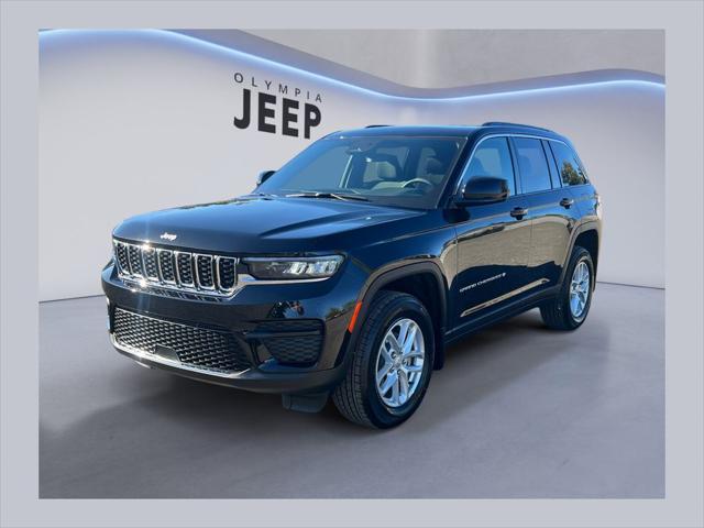 2025 Jeep Grand Cherokee GRAND CHEROKEE LAREDO X 4X4
